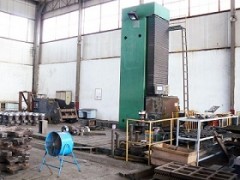 承接各類大型機械零件加工、焊接業務