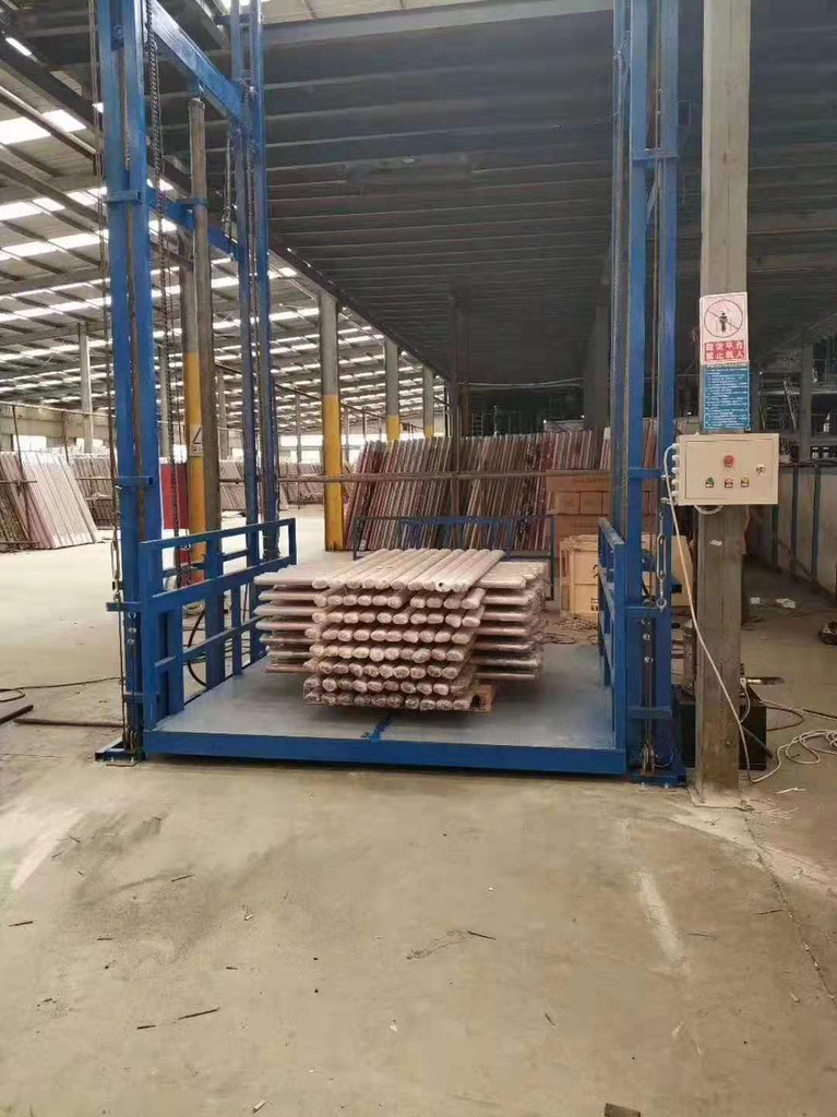 宏耀 河北液壓升降機 液壓升降平臺廠家 質優價廉 歡迎來電咨詢